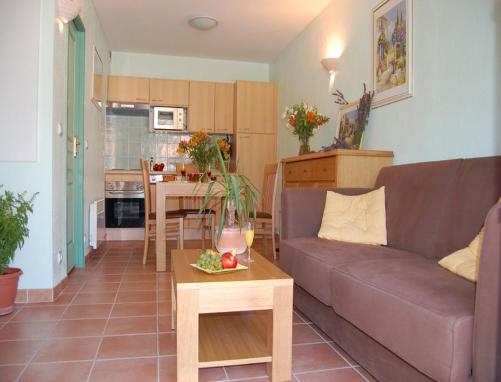 Vacanceole - Les Bastides De Fayence Aparthotel Tourrettes